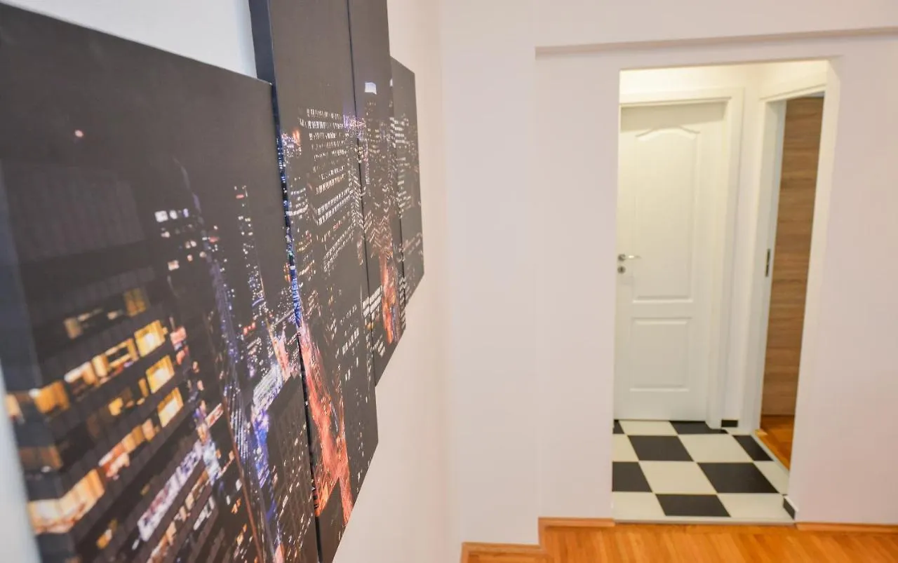 Old Town 2 Rooms New Apartment Bukarest