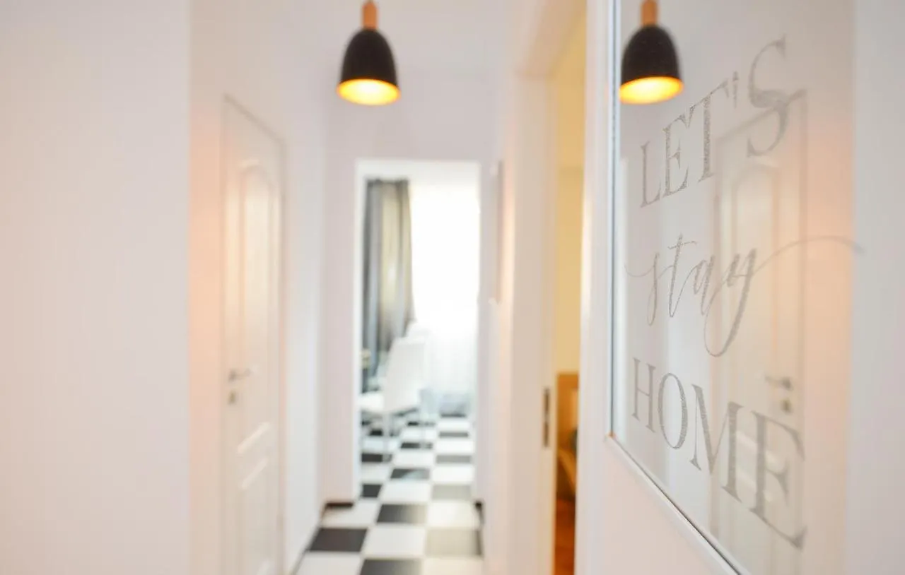 Old Town 2 Rooms New Apartment Bukarest