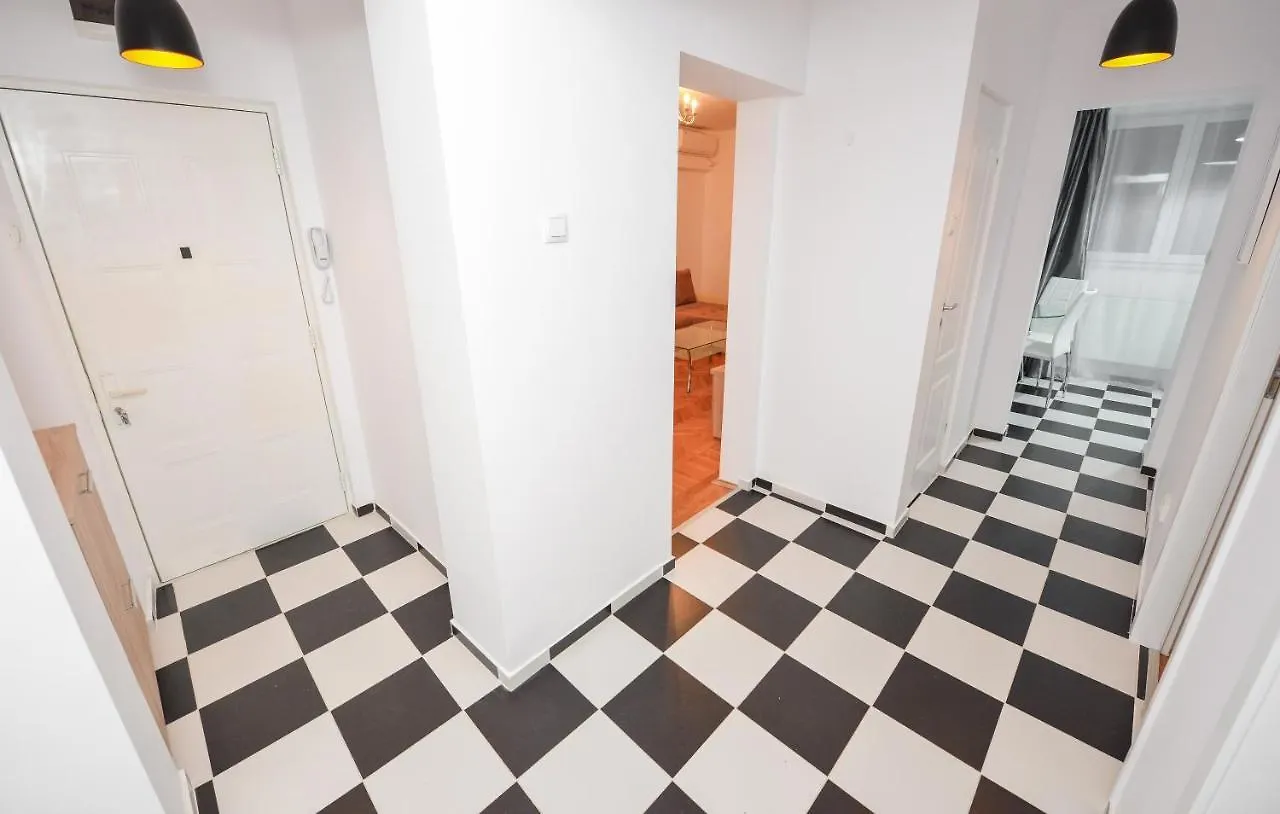 Old Town 2 Rooms New Apartment Bucharest 0*,