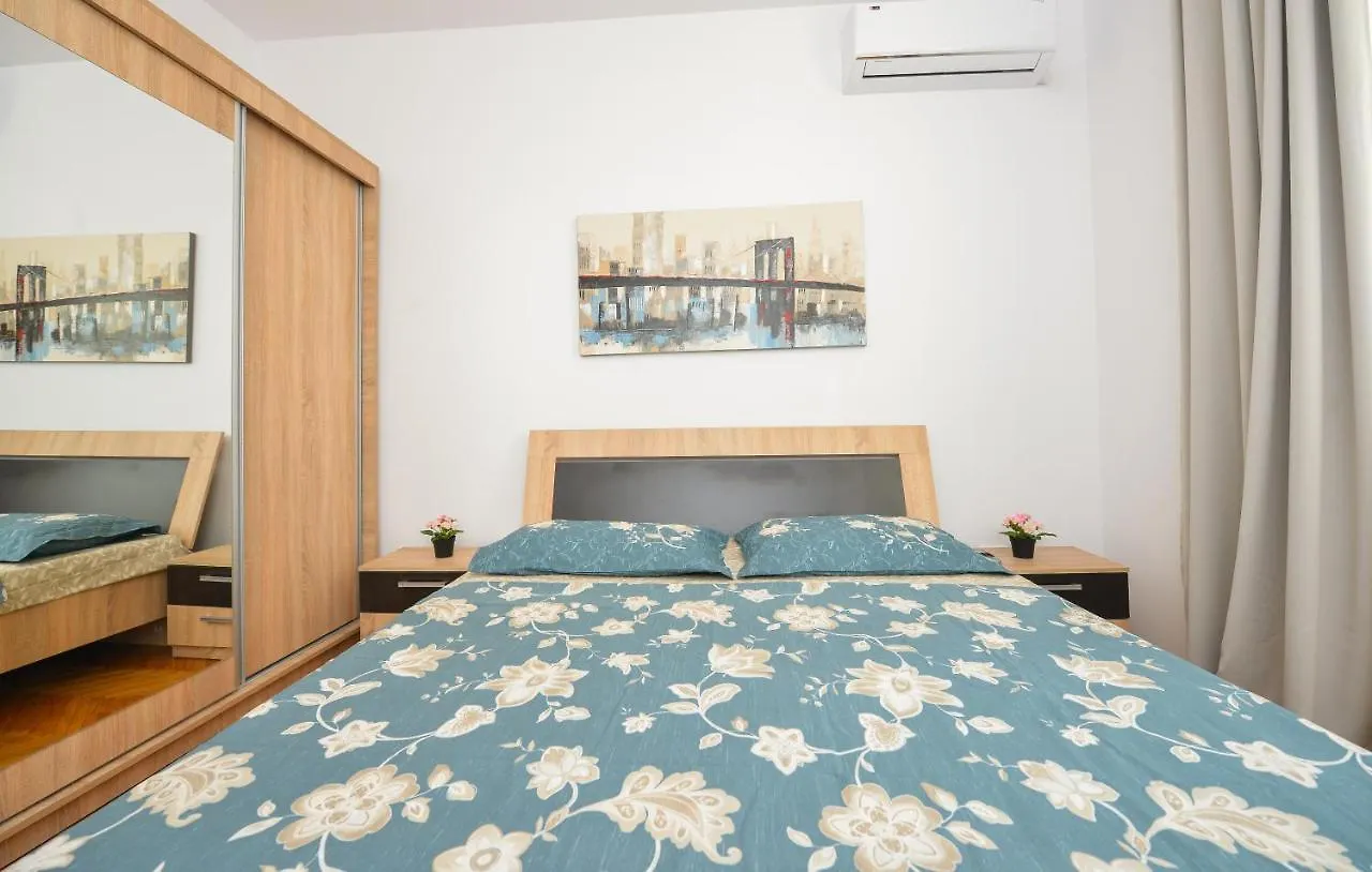 Old Town 2 Rooms New Apartment Bucharest Romania