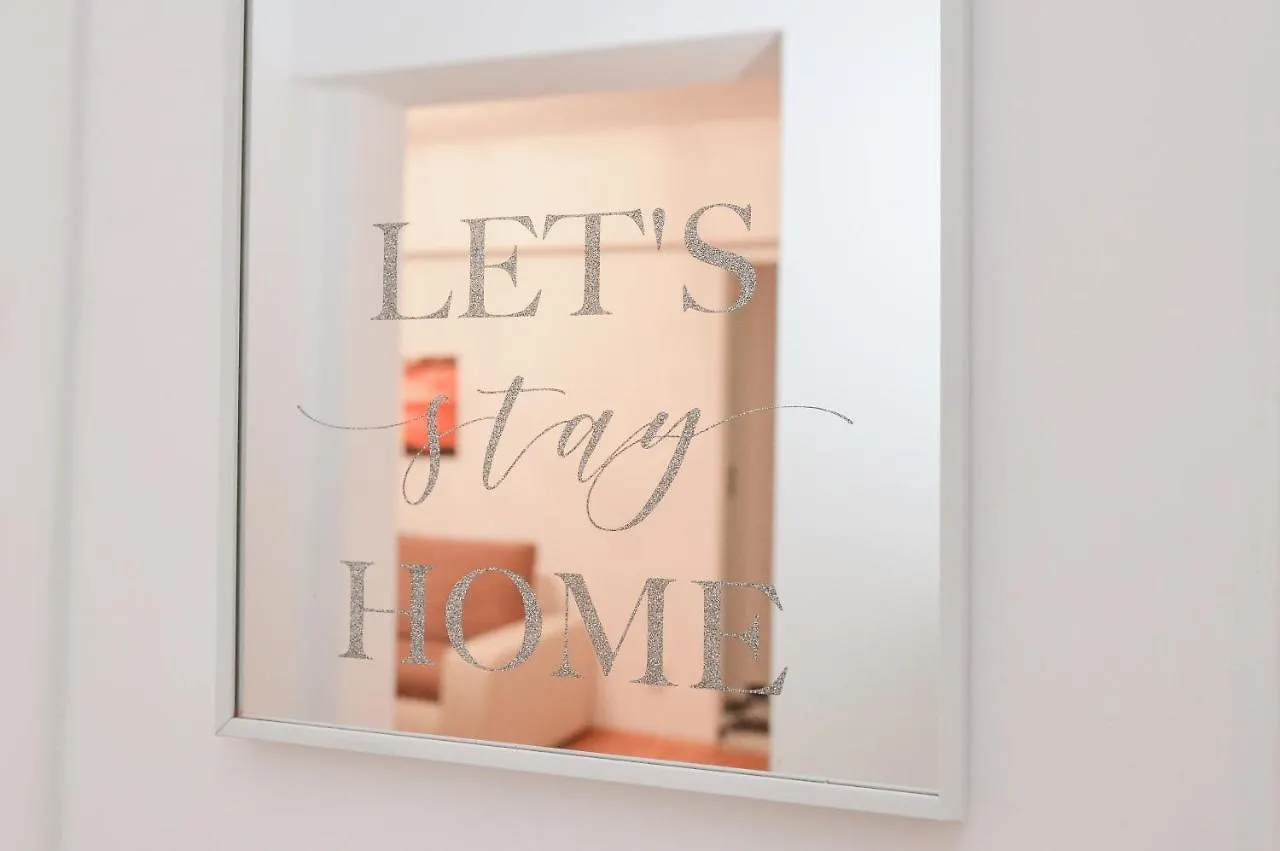 Old Town 2 Rooms New Apartment بوخارست 0*,  رومانيا