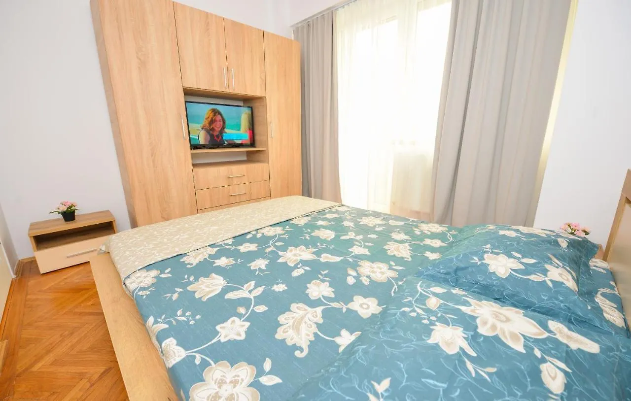 Old Town 2 Rooms New Apartment Bucharest Romania